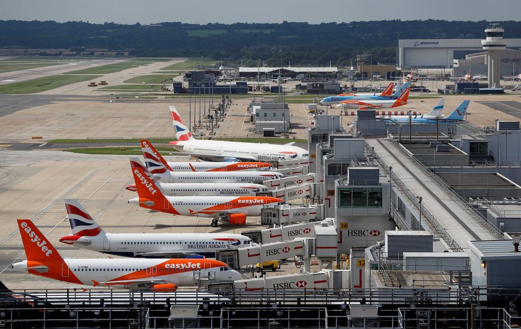 gatwick airport taxi